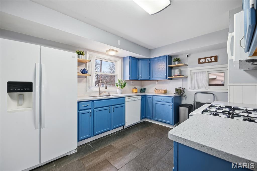 485 S Saint Jacques Street