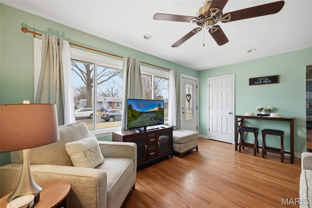 485 S Saint Jacques Street