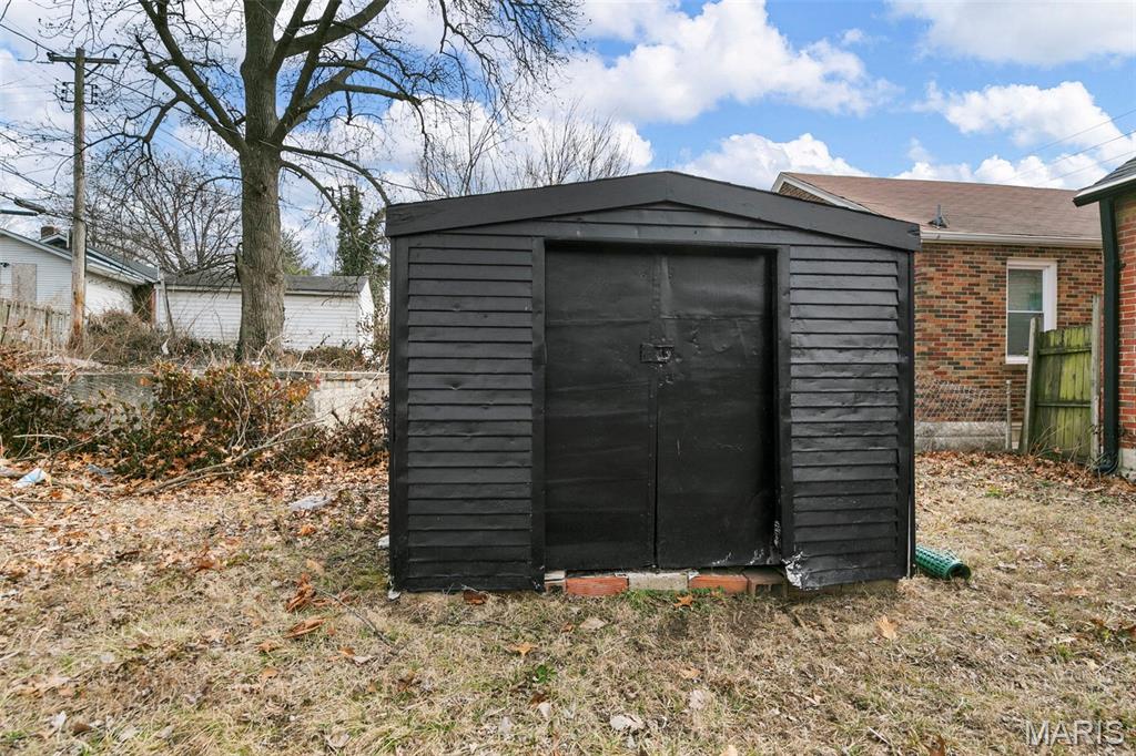 7117 W Florissant Avenue