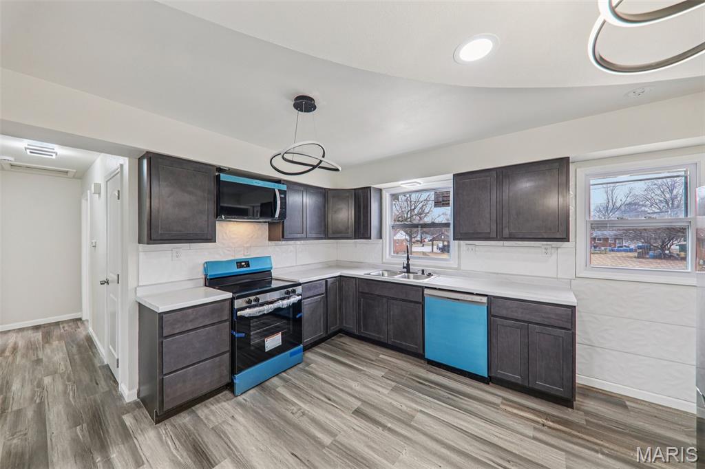 6621 Dunwold Drive
