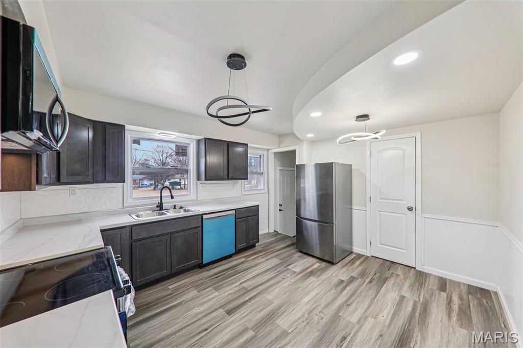 6621 Dunwold Drive