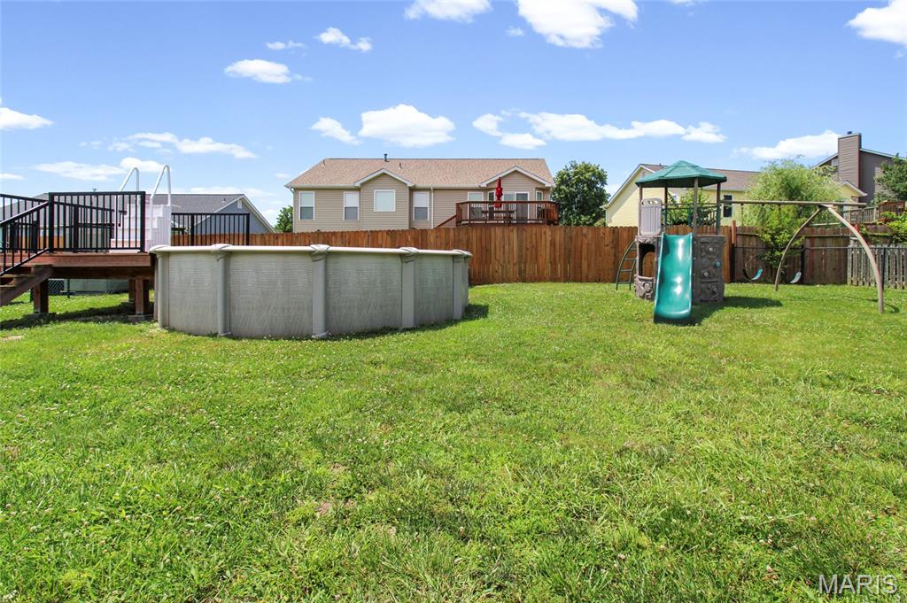 2316 W Ridge Drive