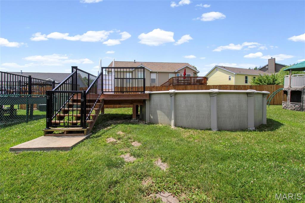 2316 W Ridge Drive