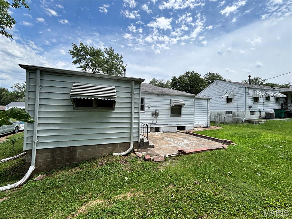 10235 Cabot Drive