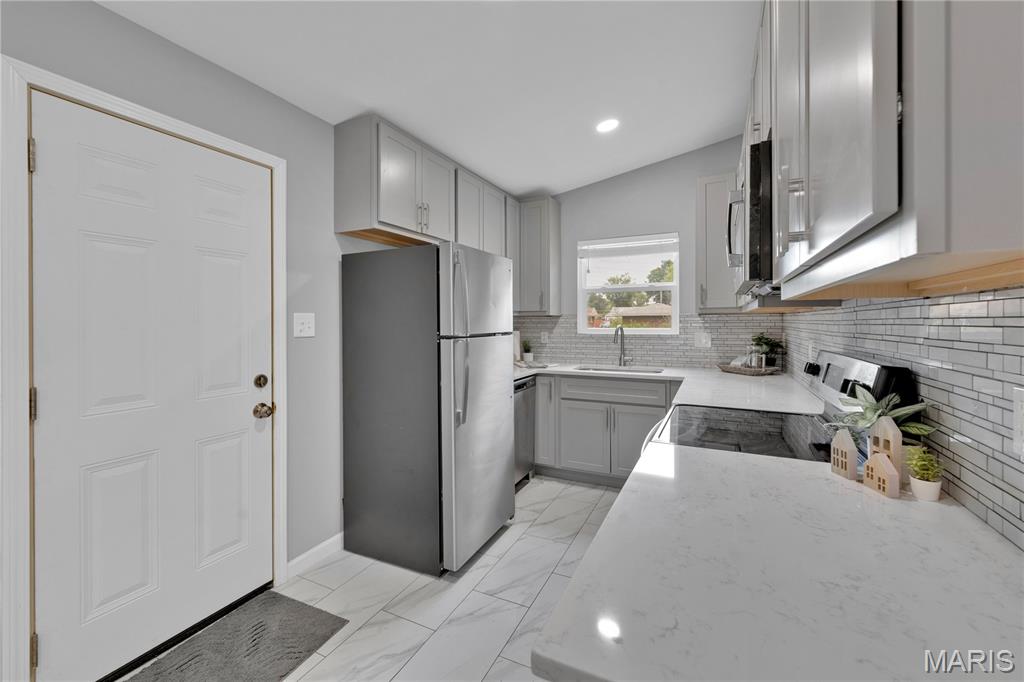 11209 Saint Shawn Lane