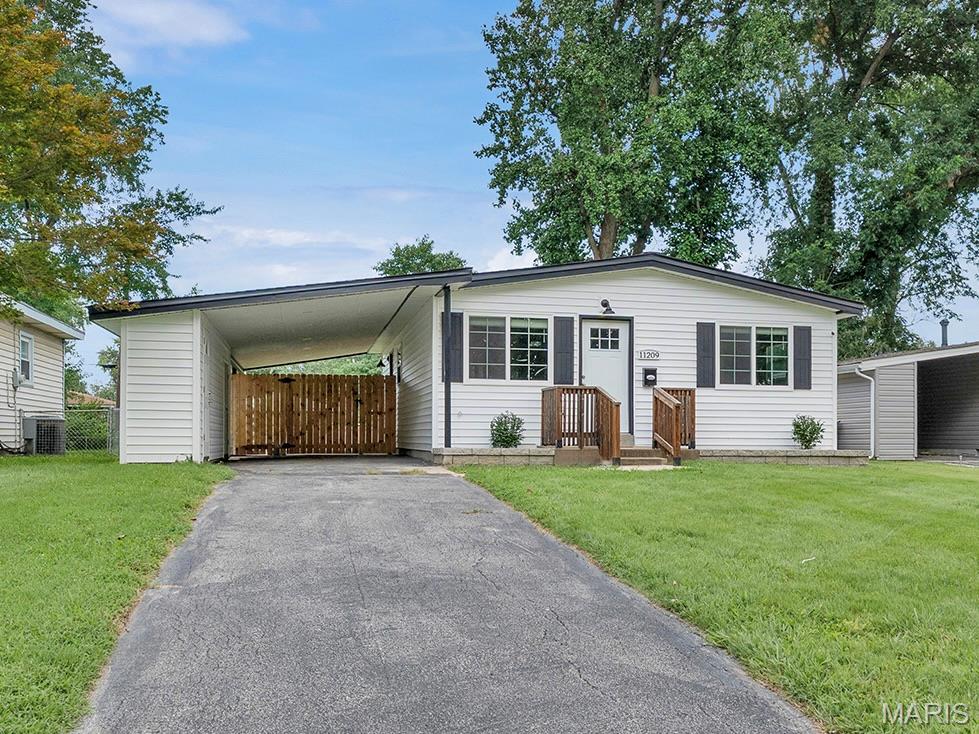 11209 Saint Shawn Lane