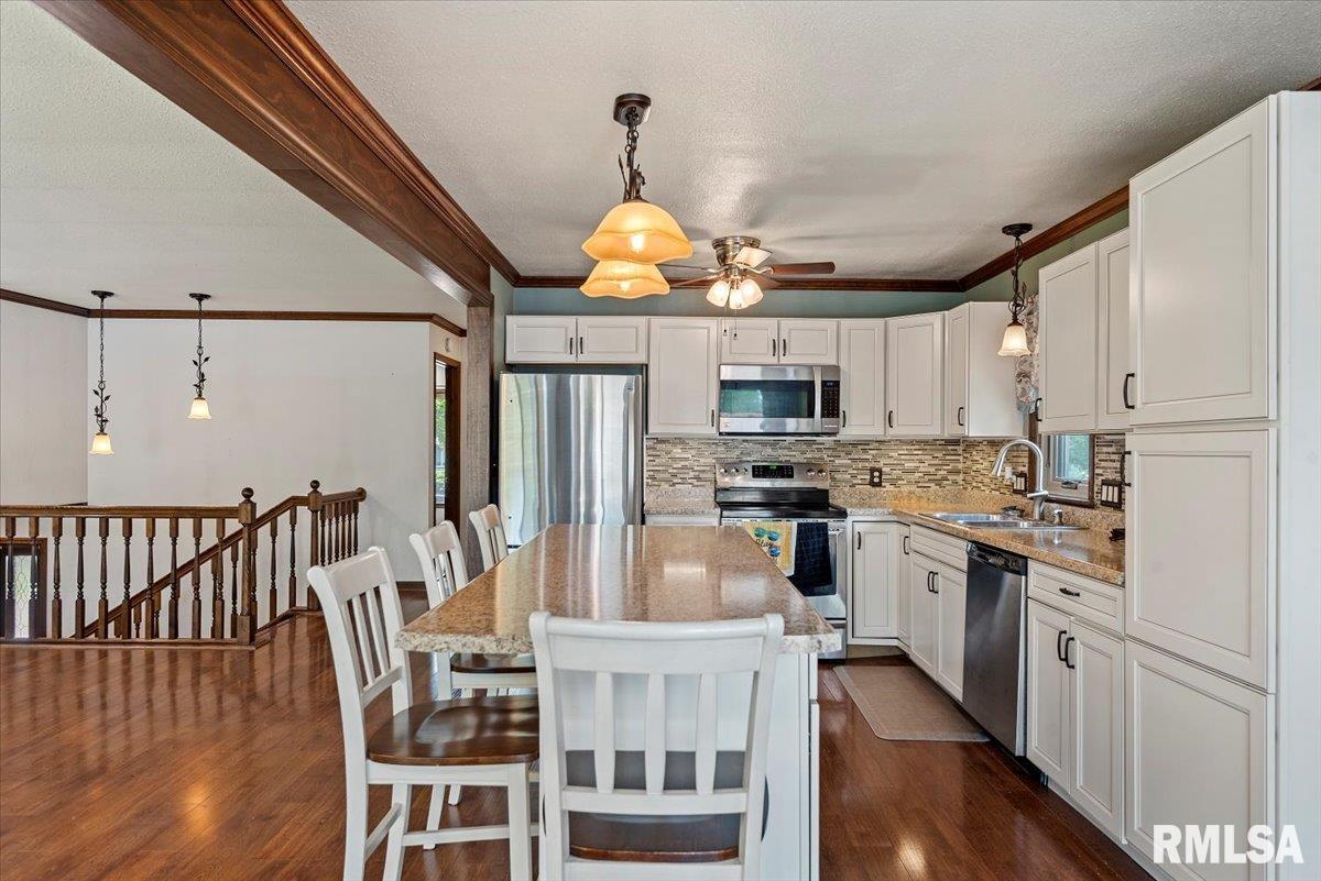 415 BRANDYWINE Road