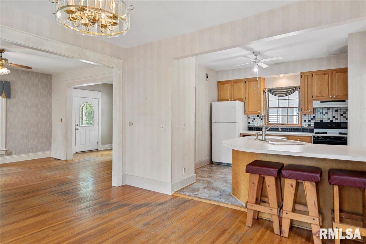 720 S PARK Avenue