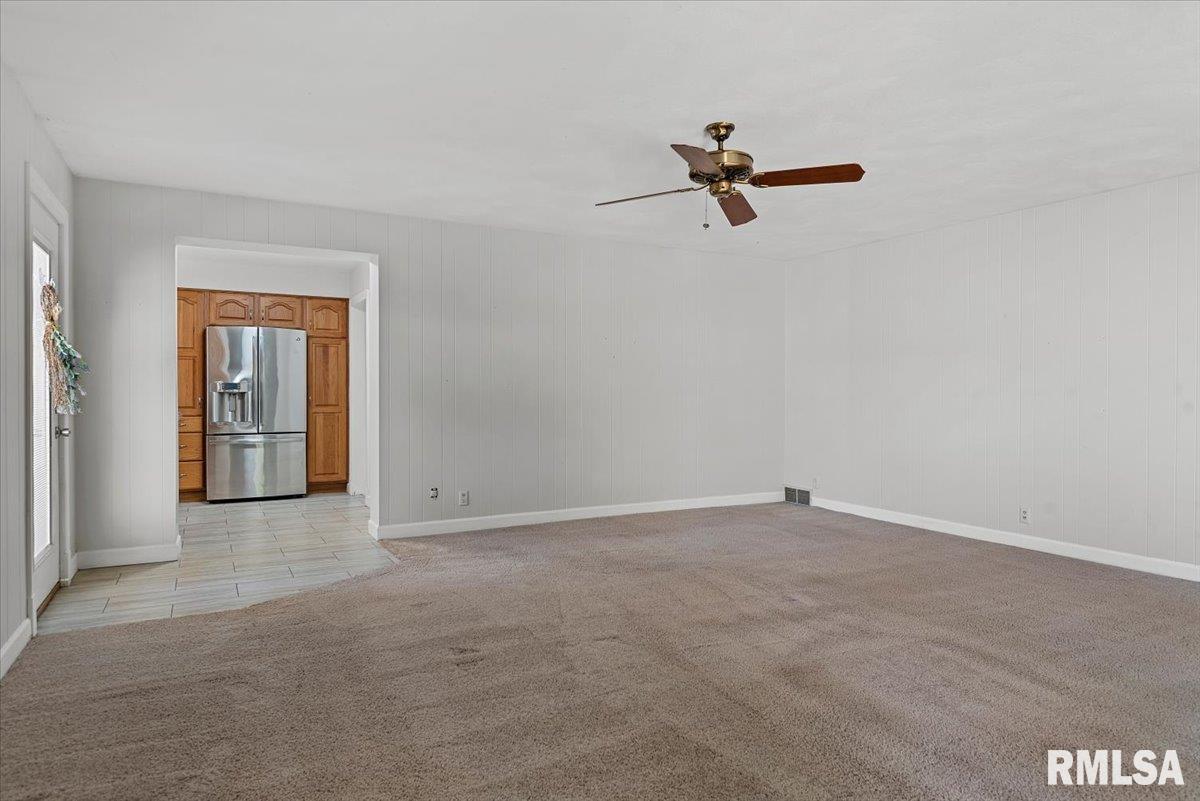 2009 S PARK Avenue