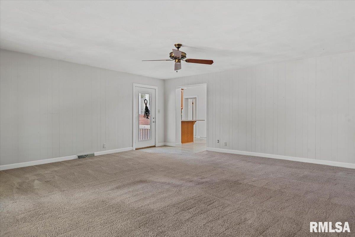 2009 S PARK Avenue