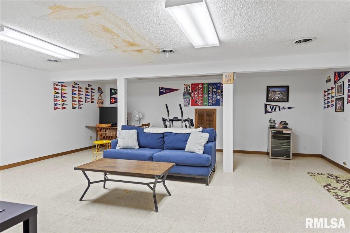 2912 Mill Point Court