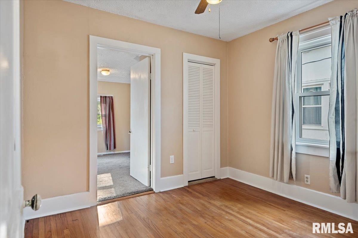 2345 S 6TH Street