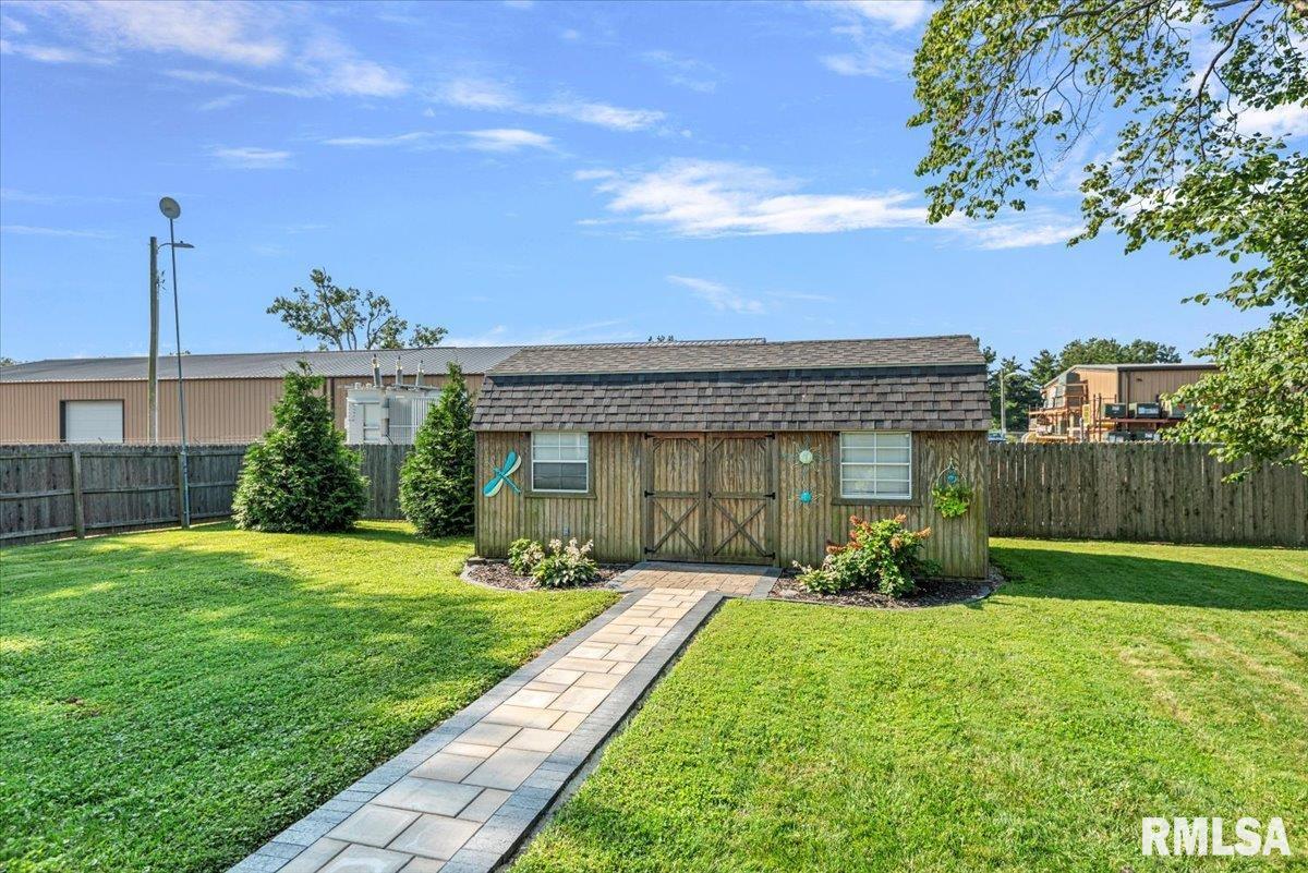 3926 CIRCLE Drive
