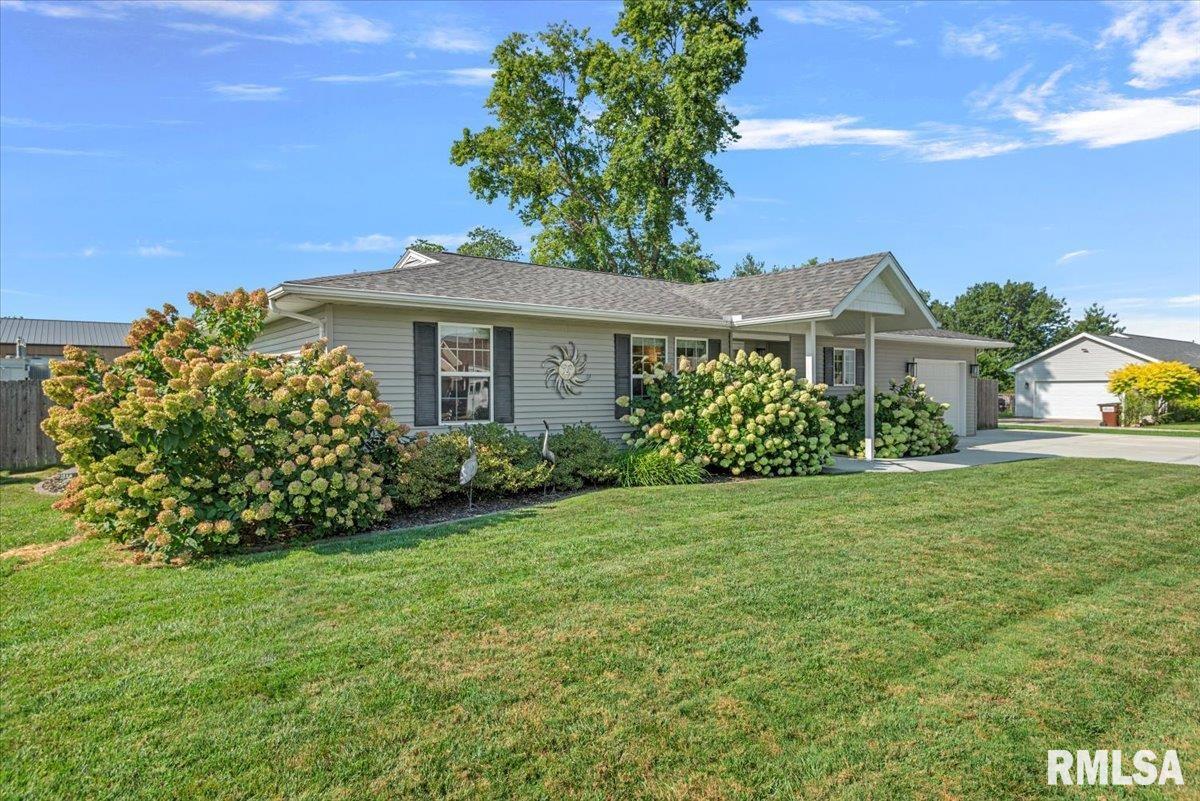 3926 CIRCLE Drive