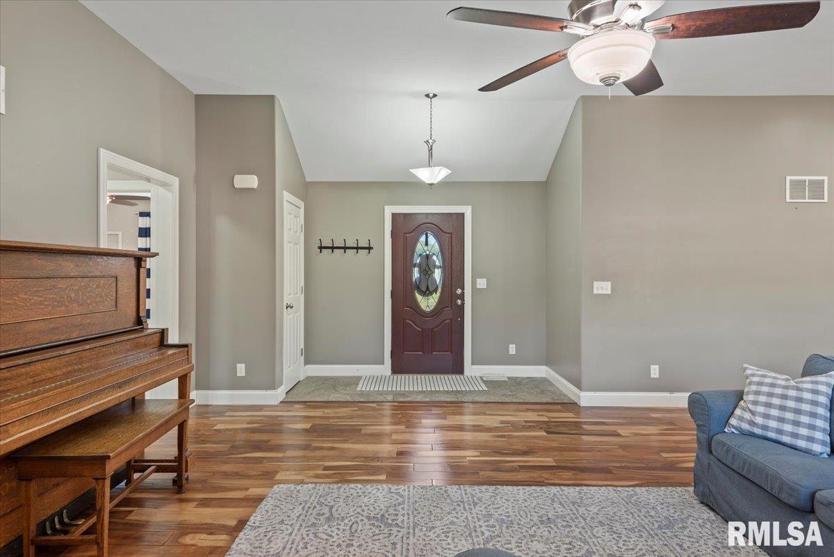 513 HARRISON Drive