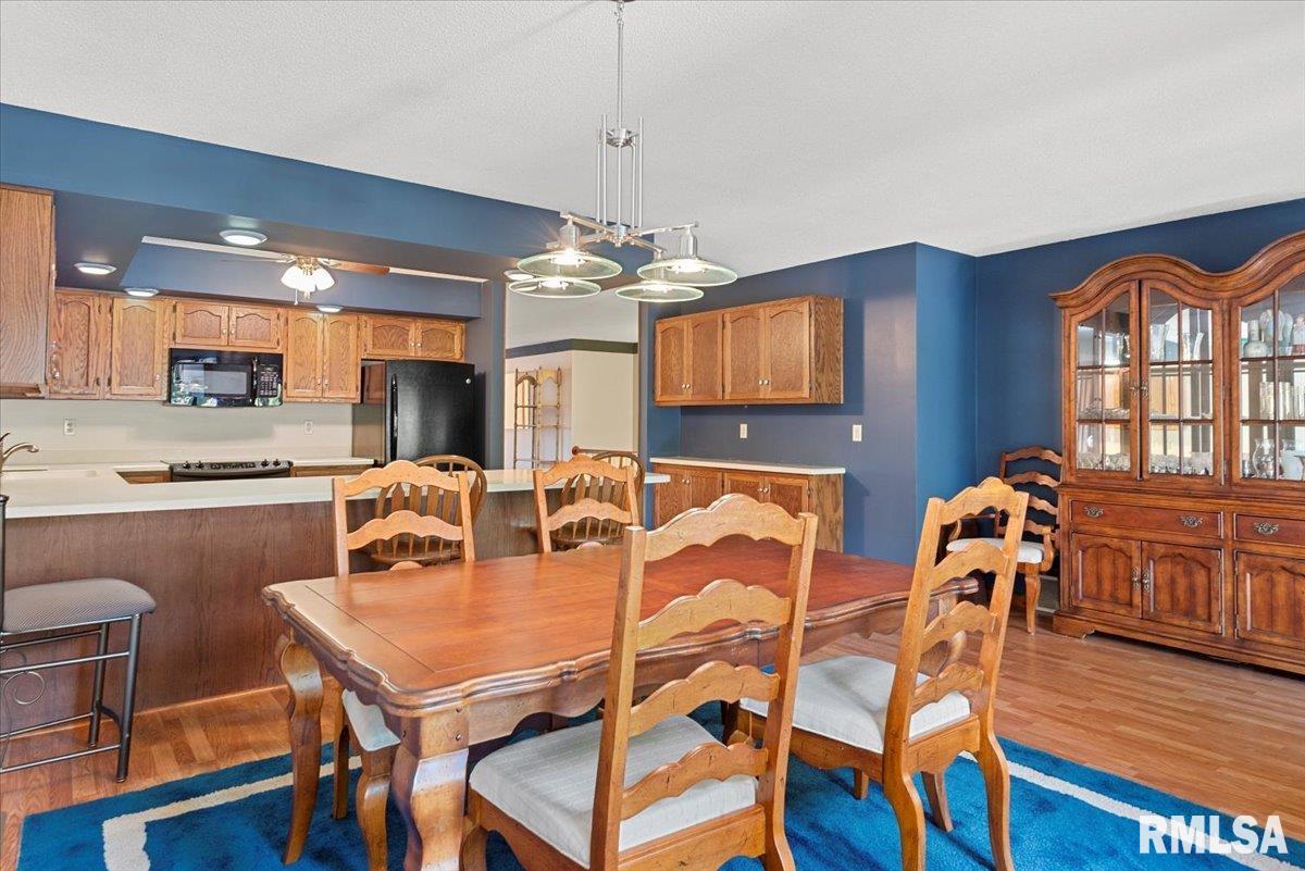 2104 Sunstone Court