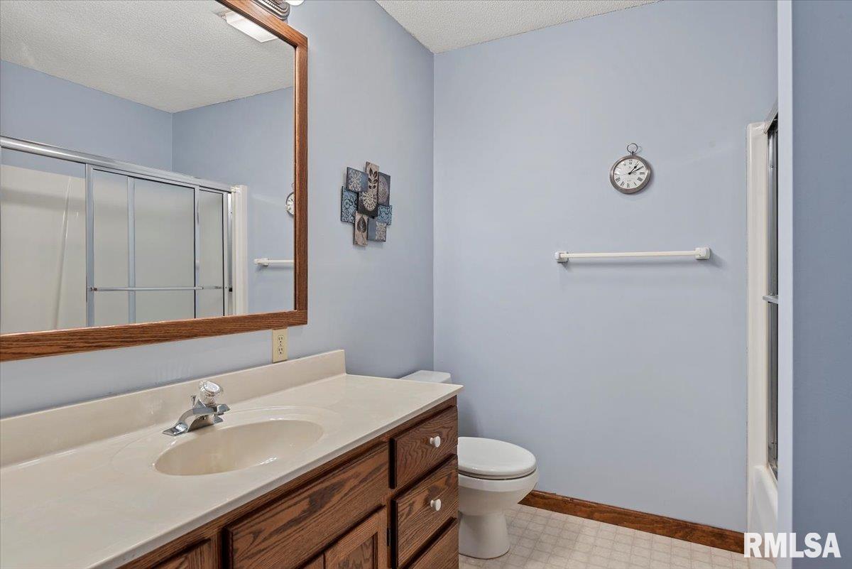2104 Sunstone Court
