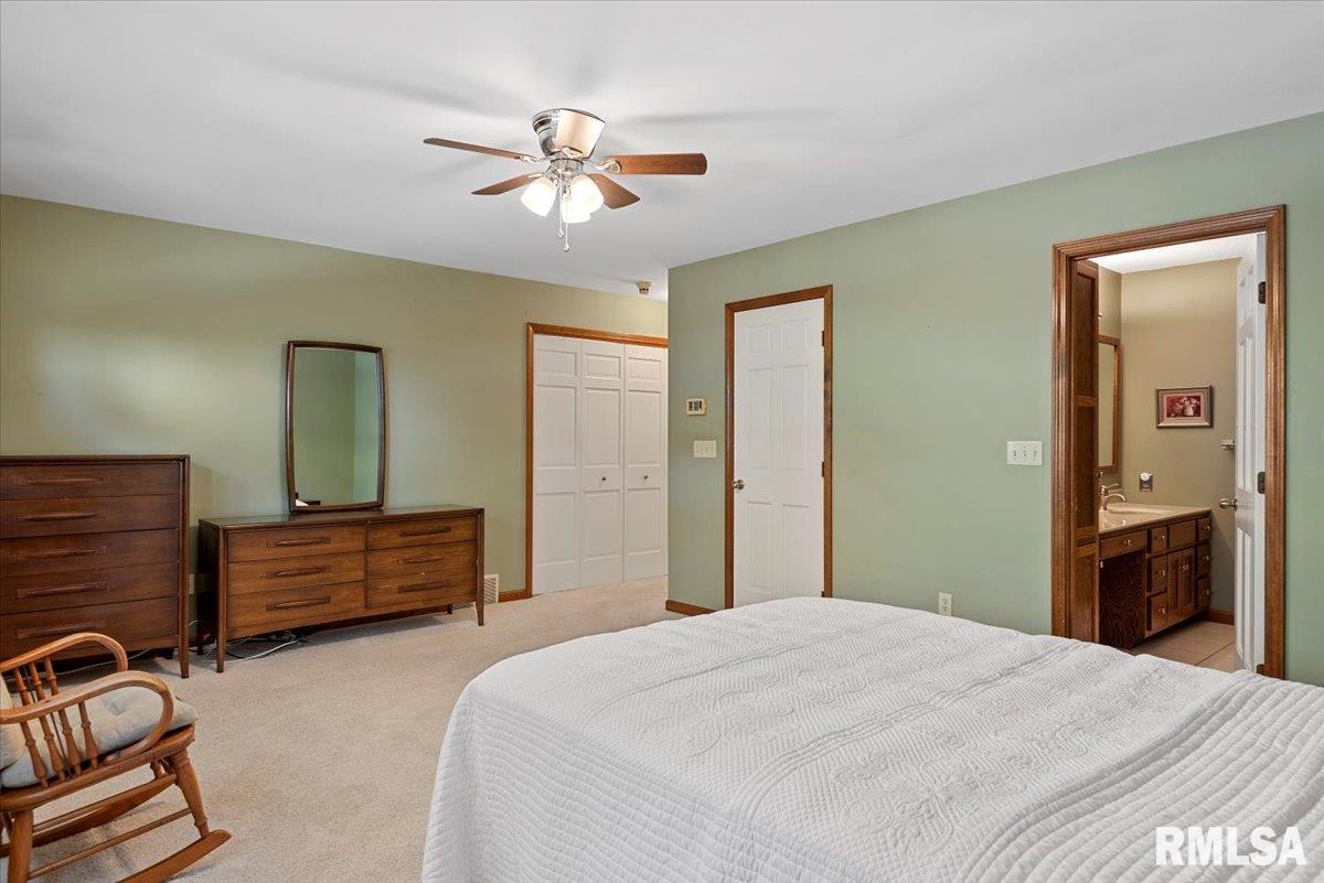 2104 Sunstone Court