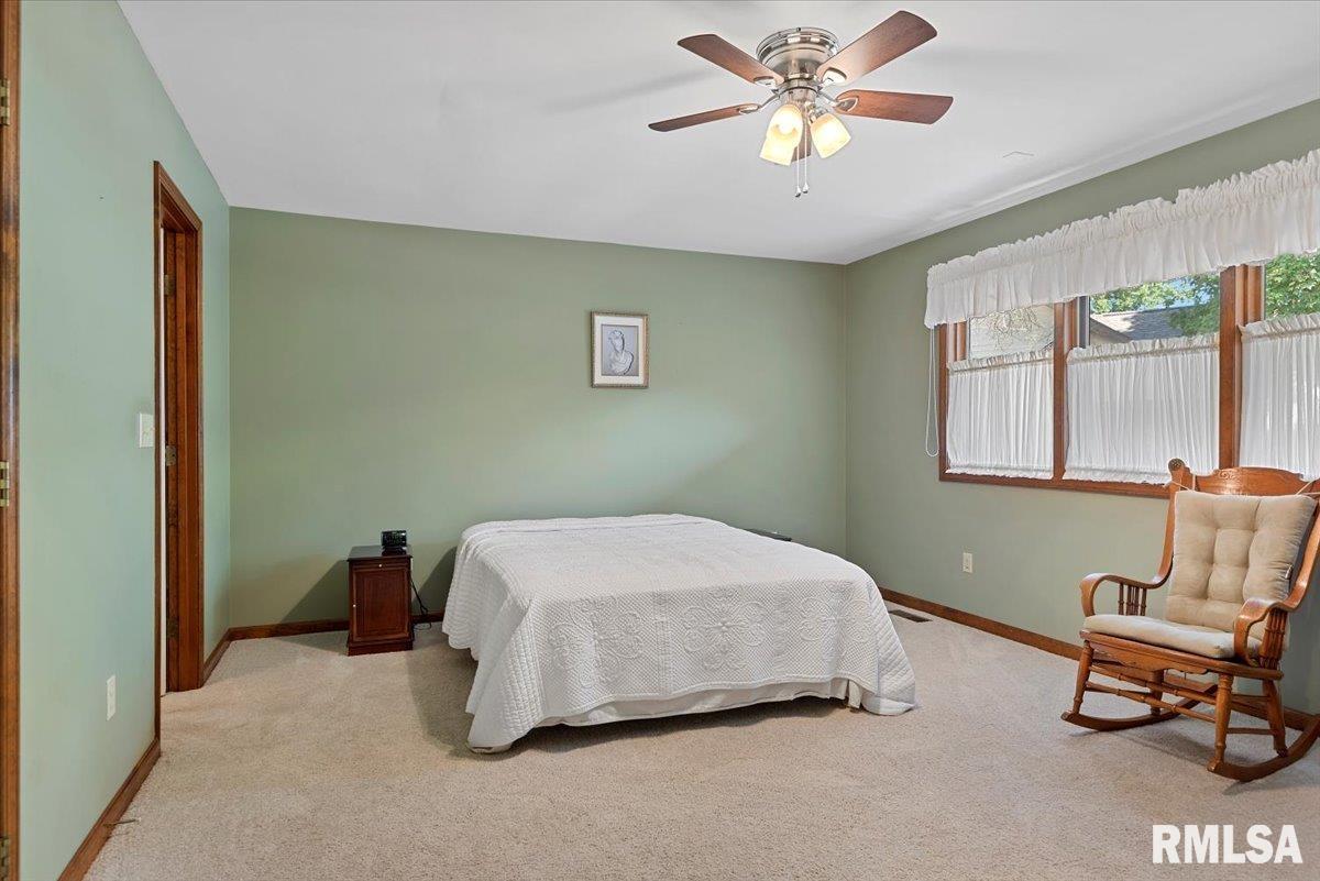 2104 Sunstone Court