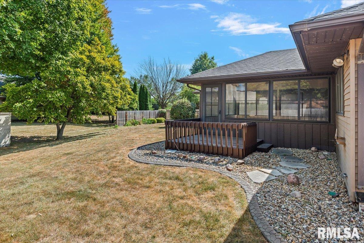 2104 Sunstone Court
