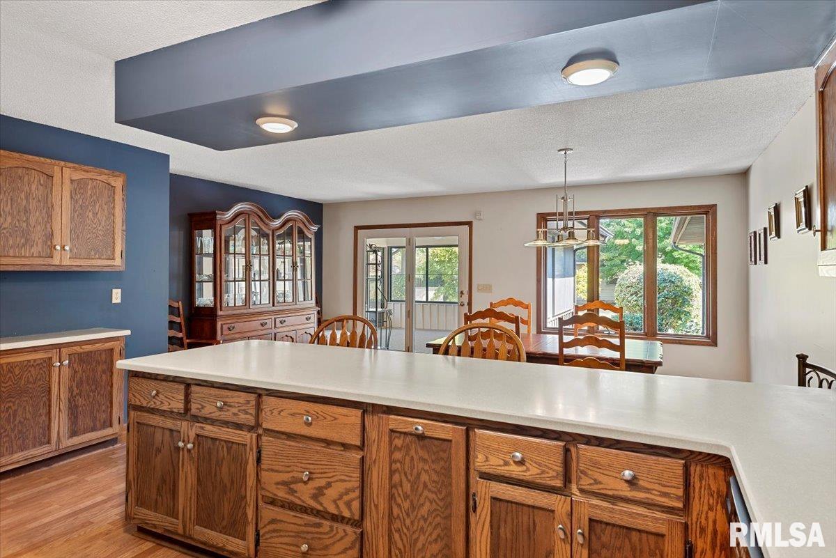 2104 Sunstone Court