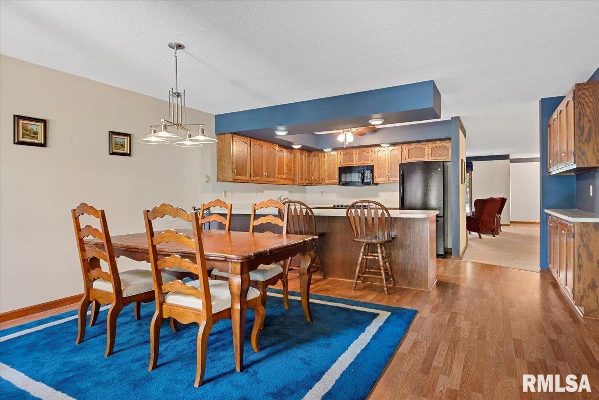 2104 Sunstone Court
