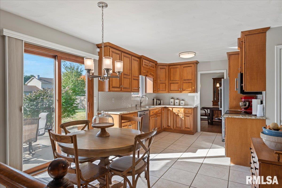 2900 Mill Point Court