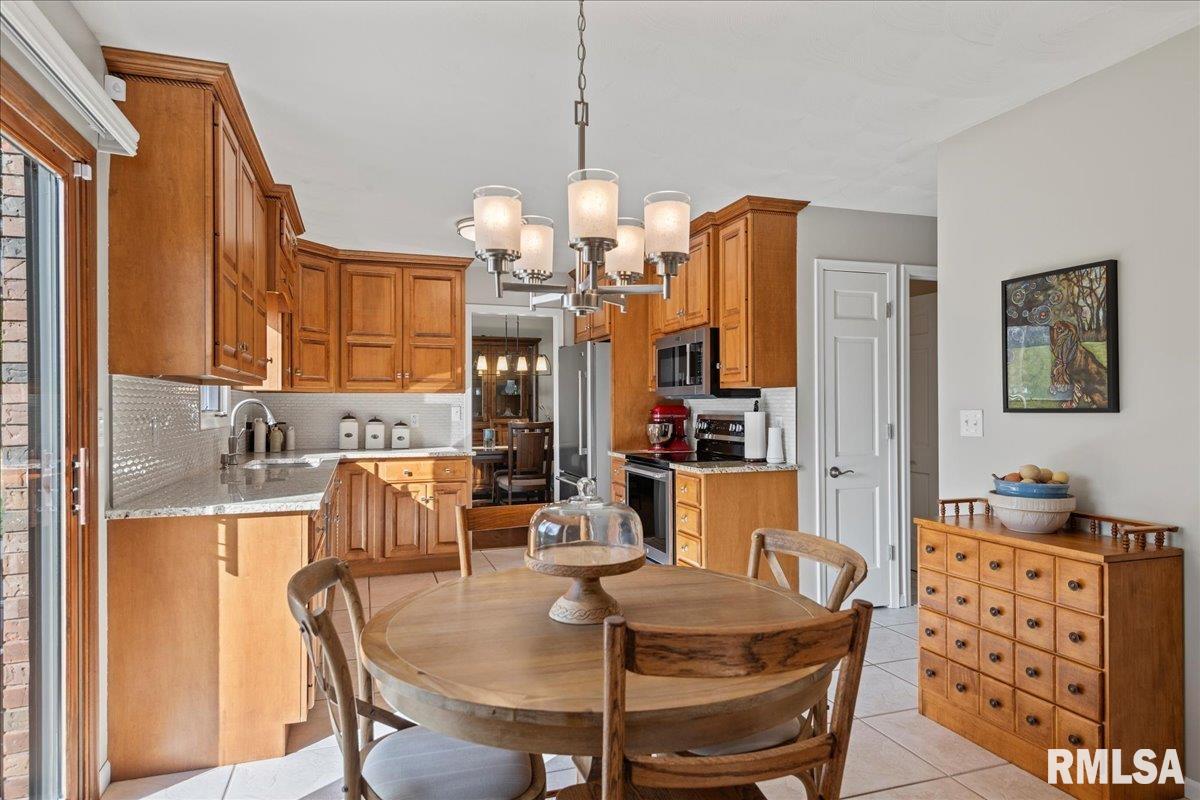 2900 Mill Point Court