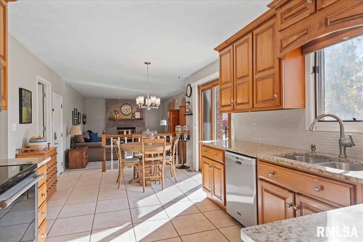 2900 Mill Point Court