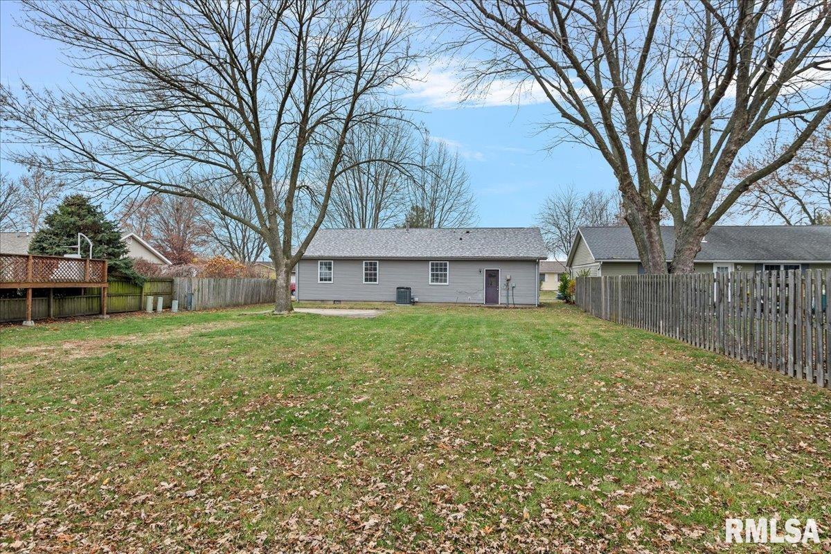 25 ELM TREE Court