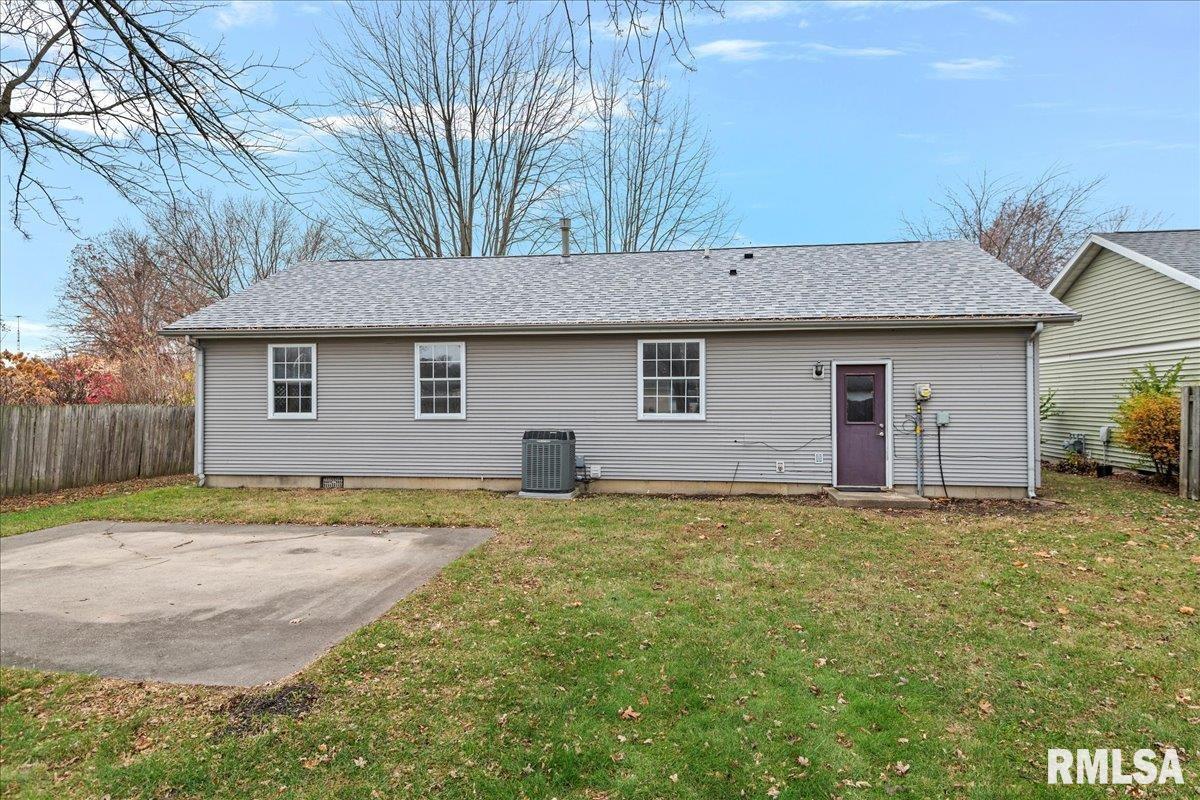 25 ELM TREE Court