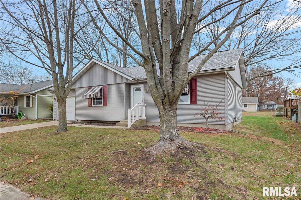 25 ELM TREE Court