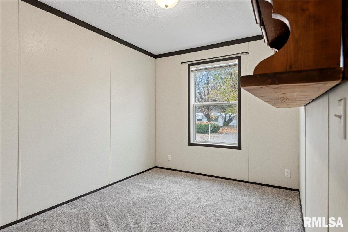 3725 N PEORIA Road Unit: 203