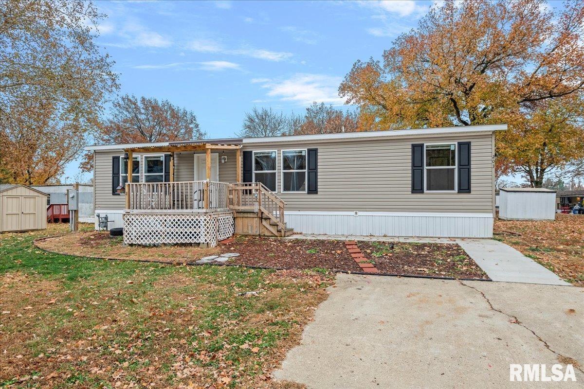 3725 N PEORIA Road Unit: 203