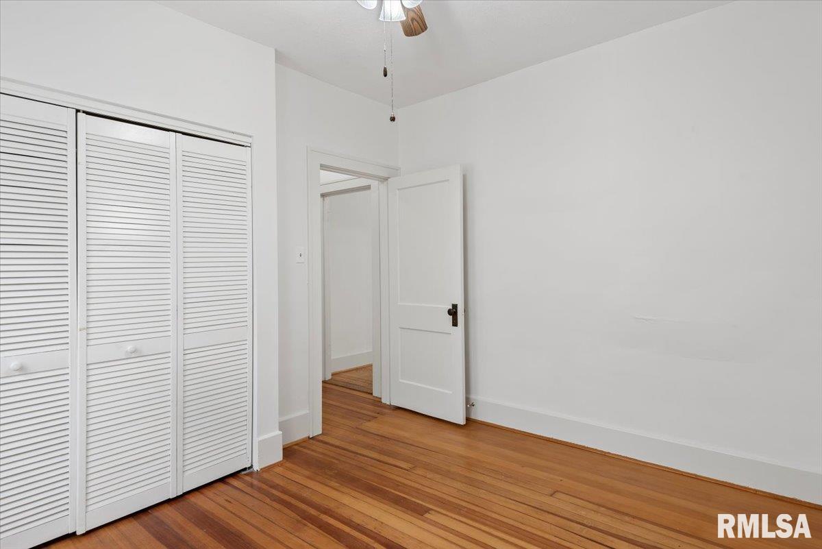 720 W FAYETTE Avenue