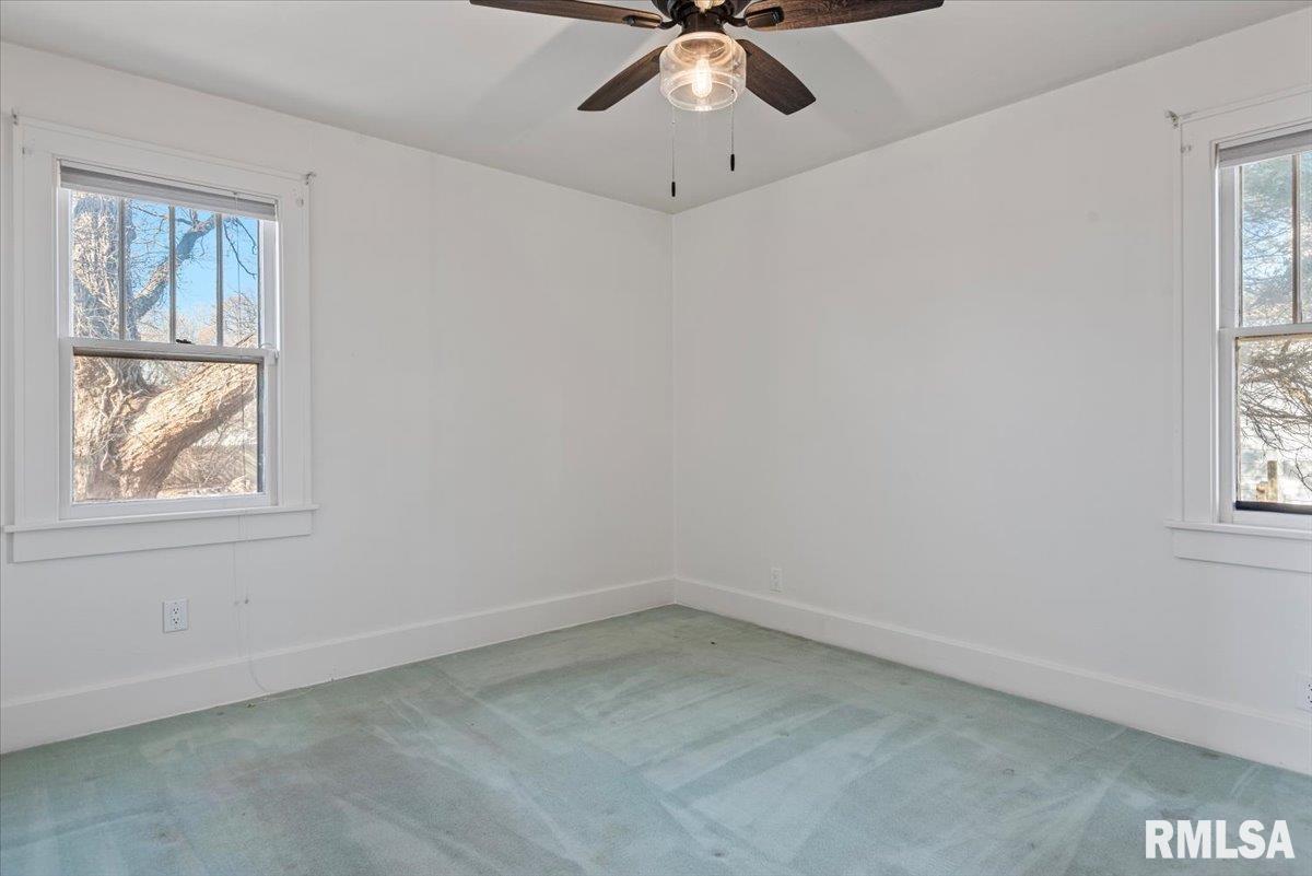 2925 4TH Street
