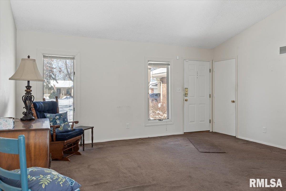 216 N Durkin Drive