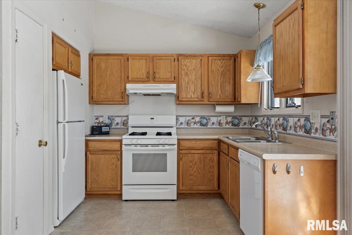 216 N Durkin Drive