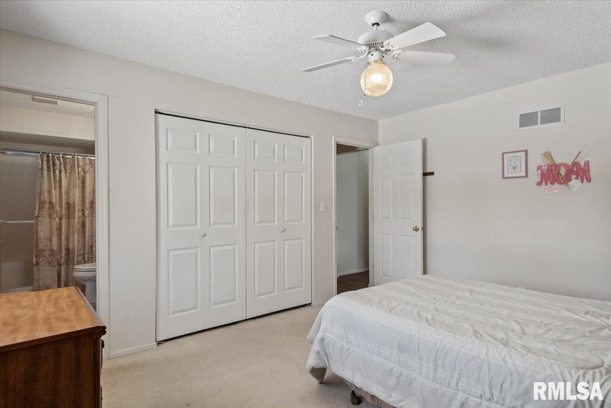 216 N Durkin Drive