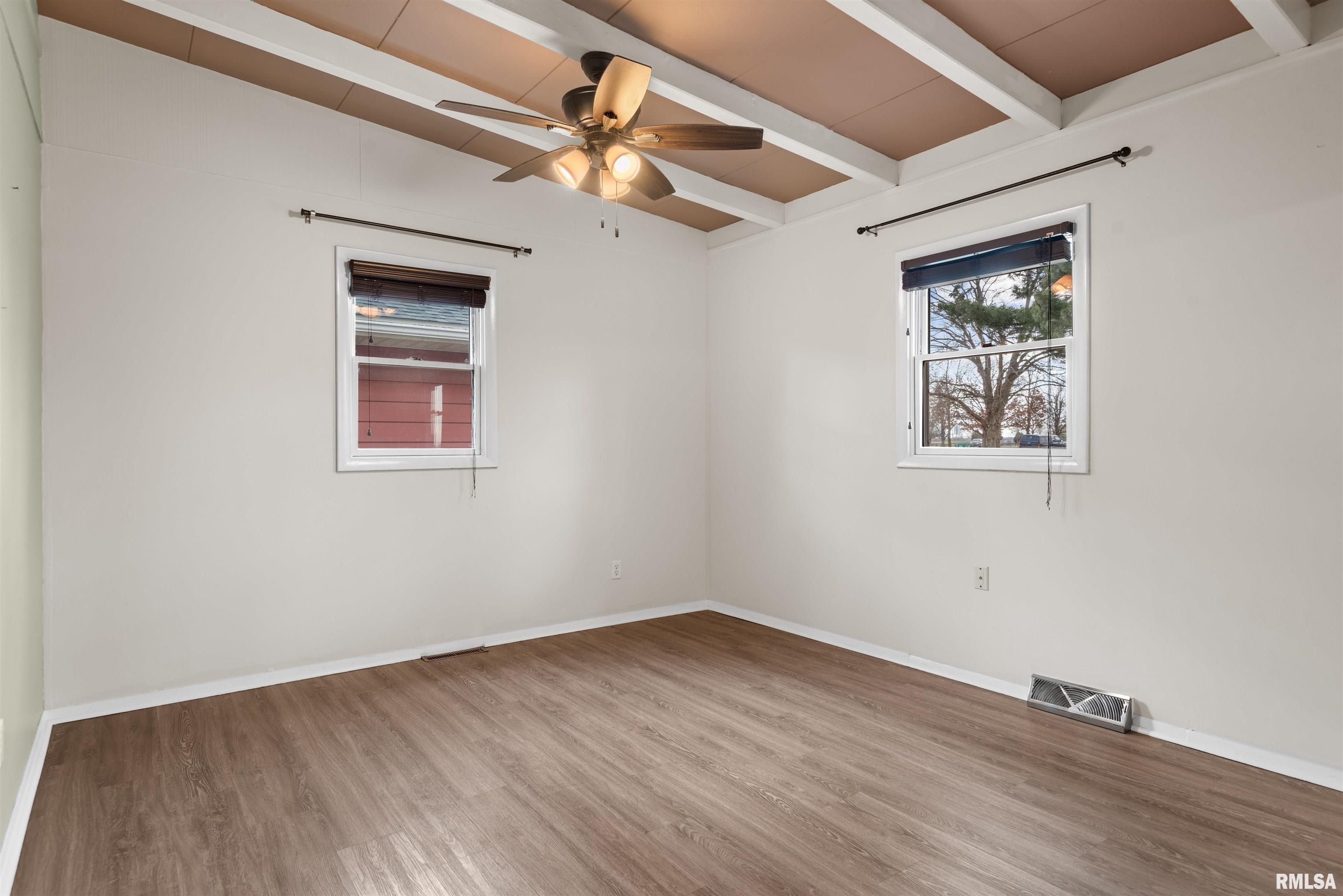 3420 S 4TH Street