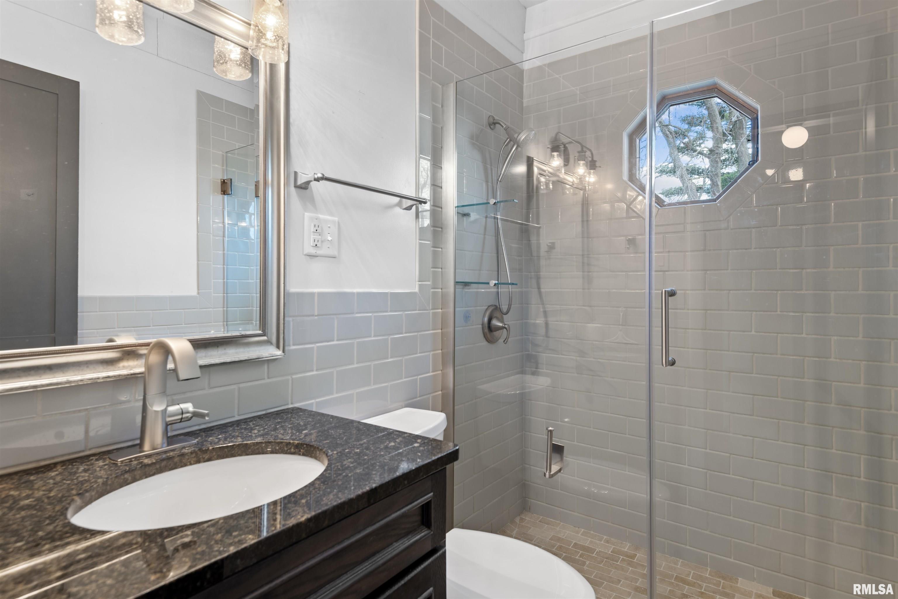 3420 S 4TH Street