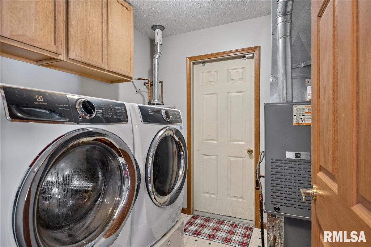 407 S 7TH Street