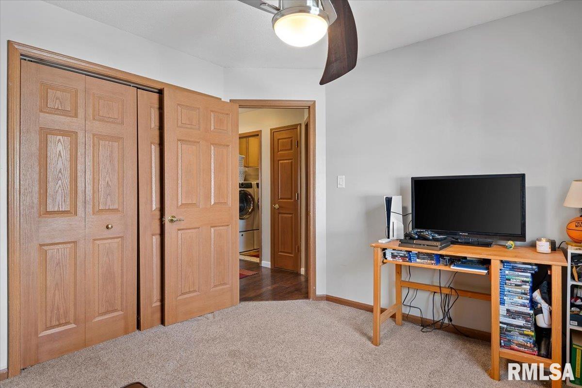 407 S 7TH Street
