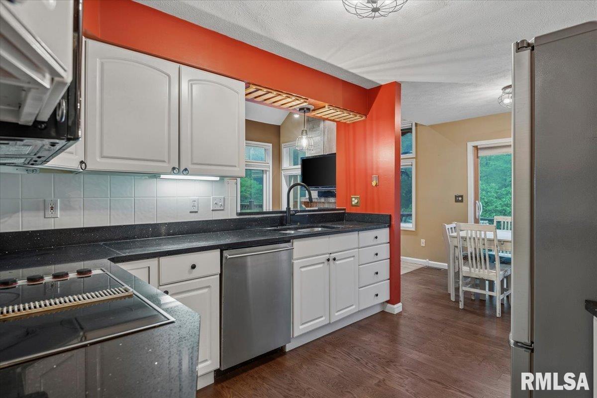 200 S Koke Mill Road