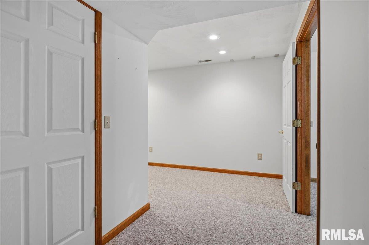 2705 Hastings Road