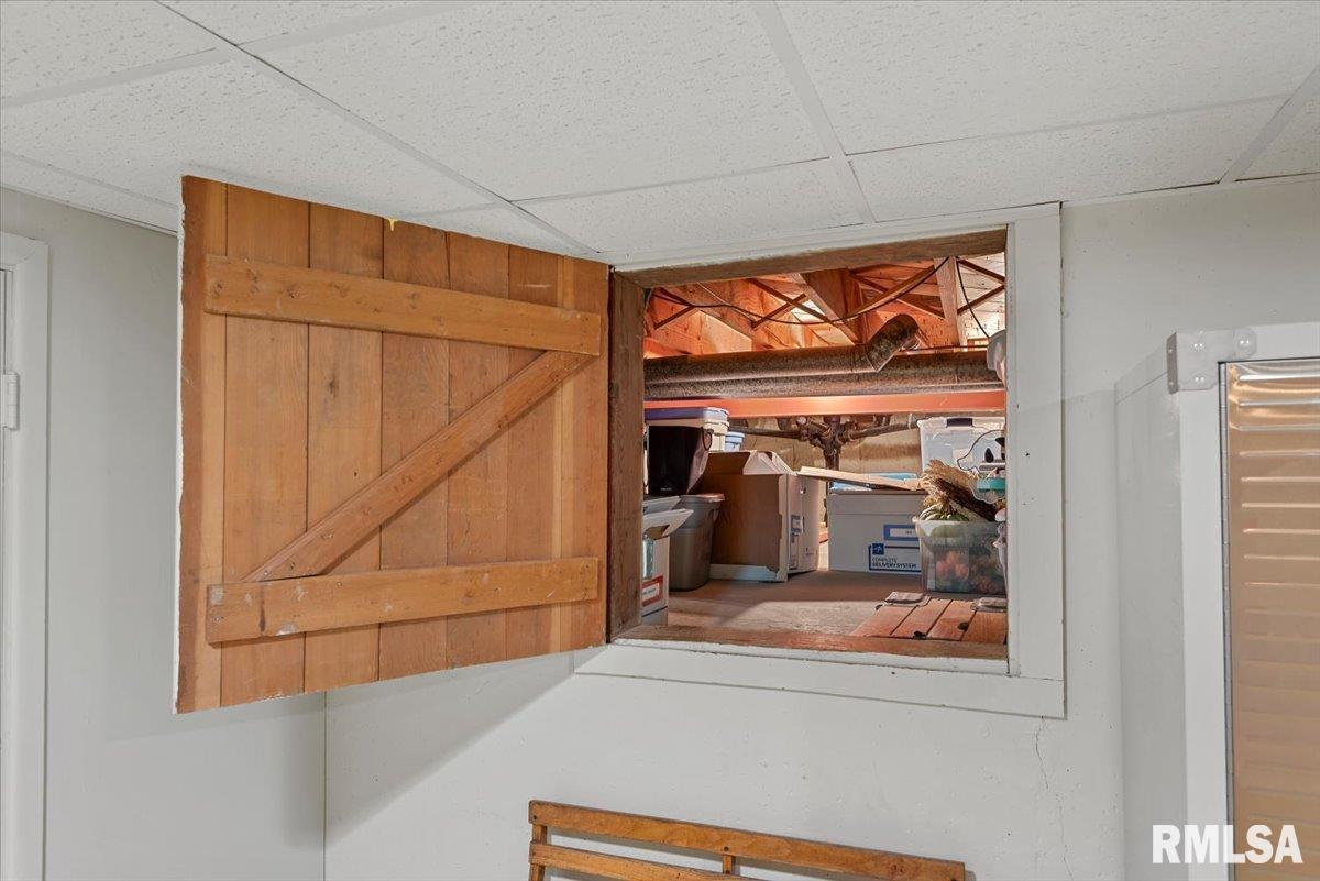 1401 Ivywood Drive