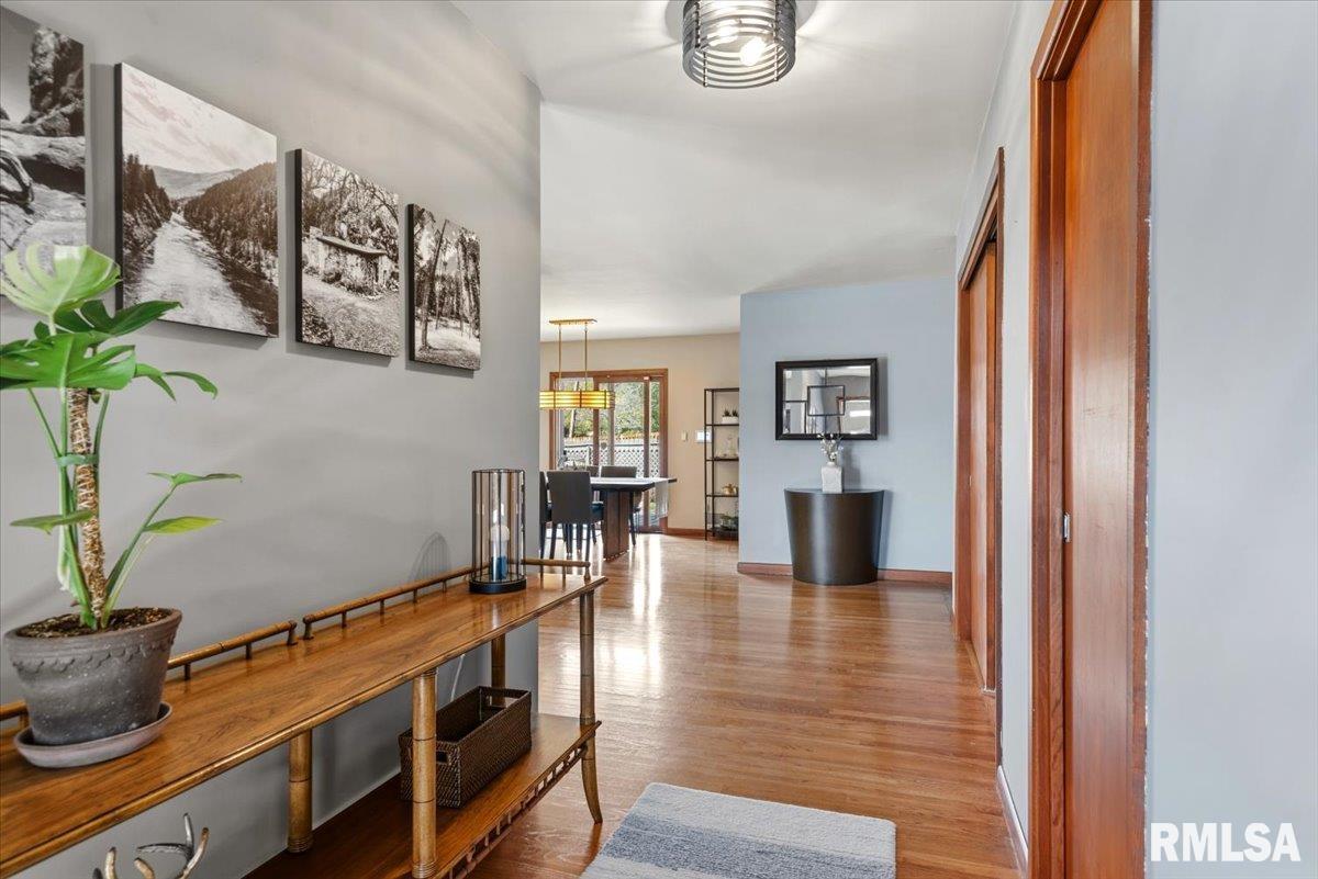 1401 Ivywood Drive