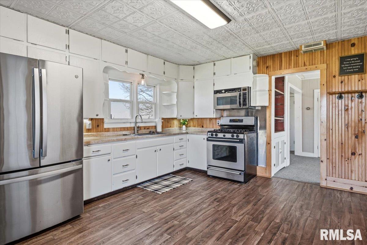 35623 DAVIS Road