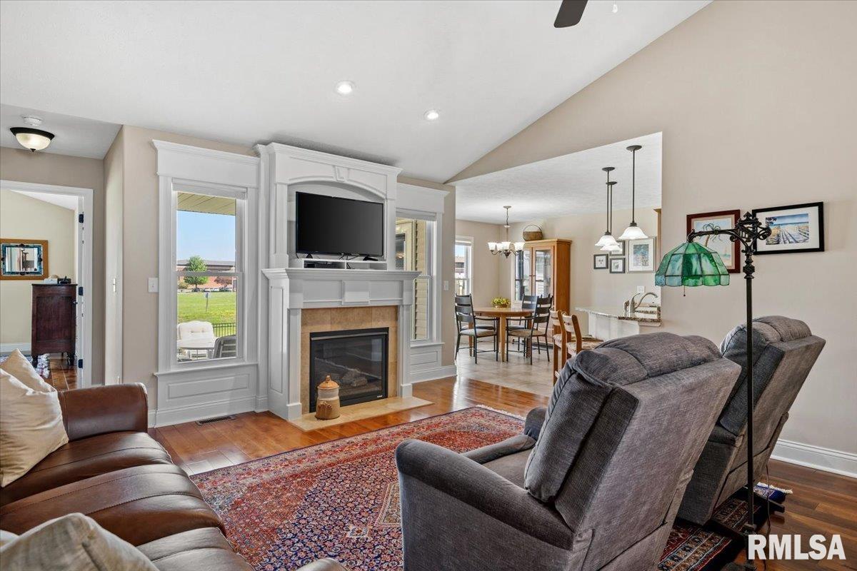 3303 Lakemere Drive