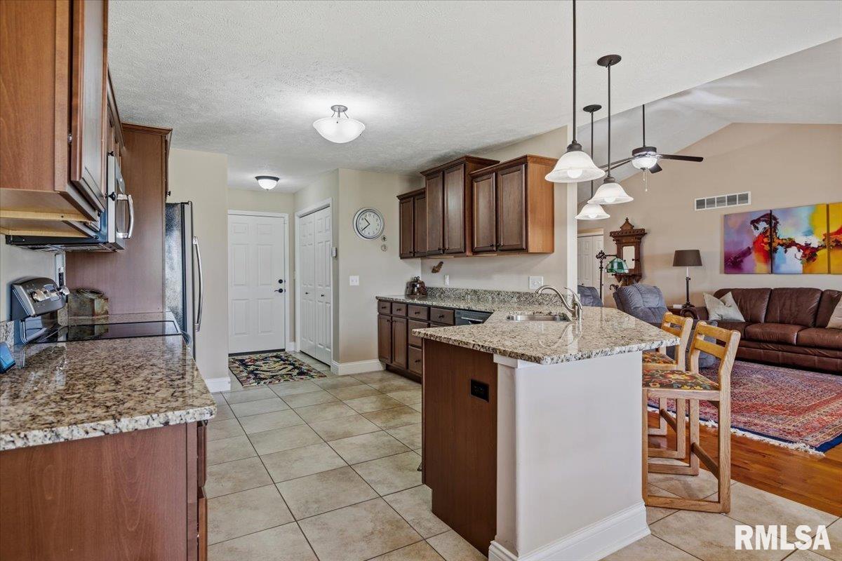 3303 Lakemere Drive